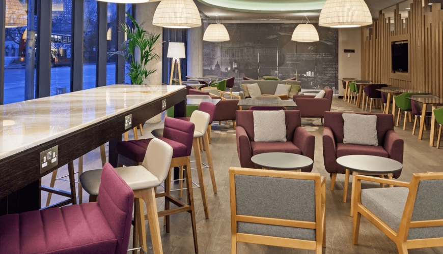 24×7 Open Food Lounge